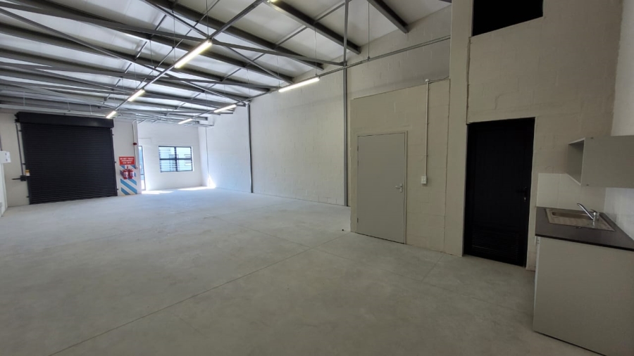 To Let commercial Property for Rent in Montague Gardens Western Cape